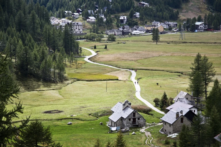 Investment plot, Himachal Pradesh